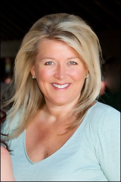 Carolyn-Connolly-01